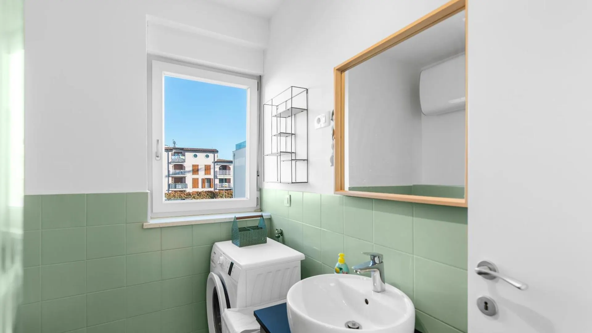 Apartments Mia Novigrad  Croatia